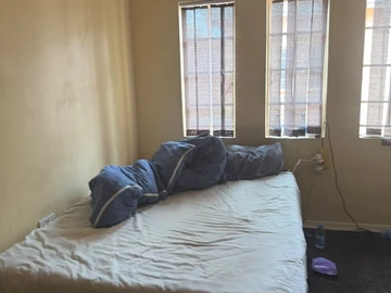 3 Bedroom Flat & Apartment