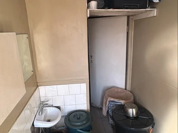 Flat & Apartment