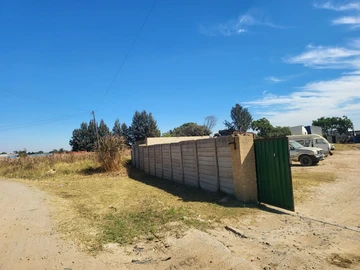 Commercial & Industrial Land