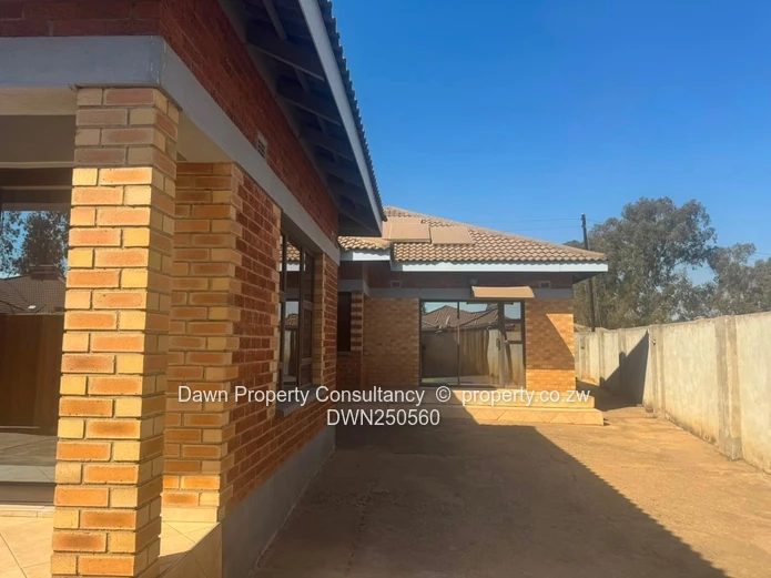5-Bed Townhouse Complex Ardbennie 