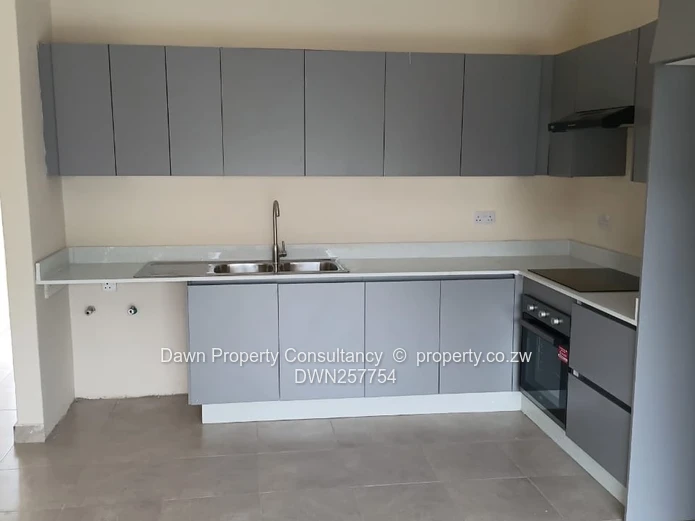 2 Bedroom Flat/Apartment For Sale Ashdown Park