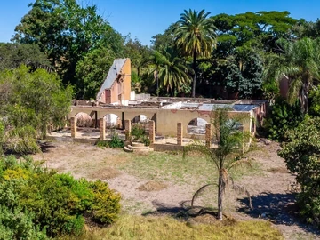 Farm & Agricultural Land