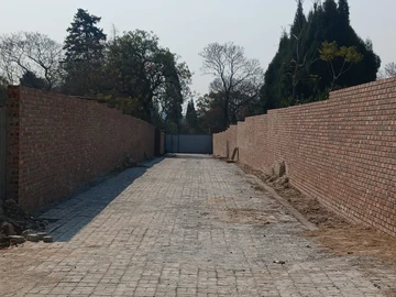 3 Bedroom Flat & Apartment
