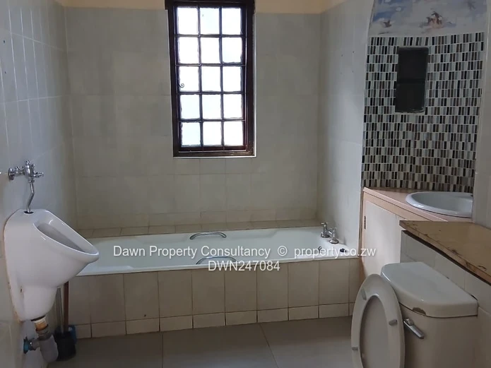 Prime Commercial– Alexandra Park, Churchill Avenue