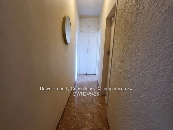 2 bed flat for sale in the Avenues (Sole Mandate)