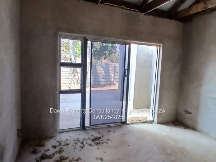 Greendale 3-Bedroom Cluster for Sale – Spacious Living & Prime Investment