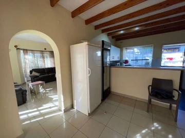 4 Bedroom Garden Flat
