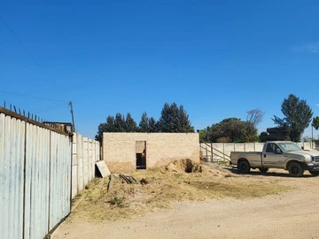 Commercial & Industrial Land