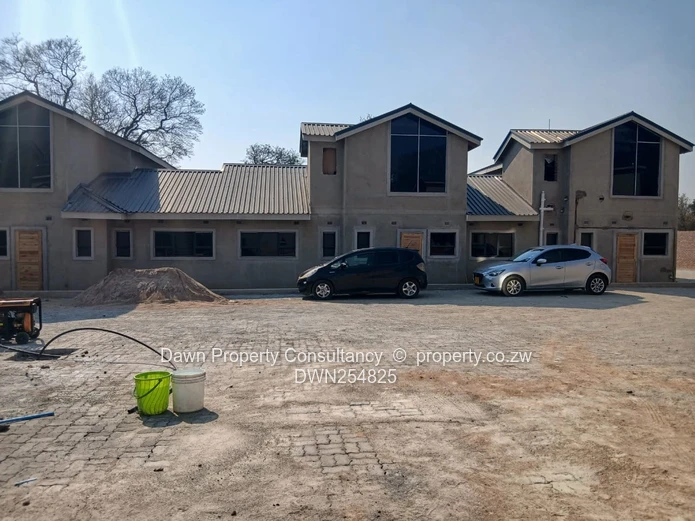 Greendale 3-Bedroom Cluster for Sale – Spacious Living & Prime Investment
