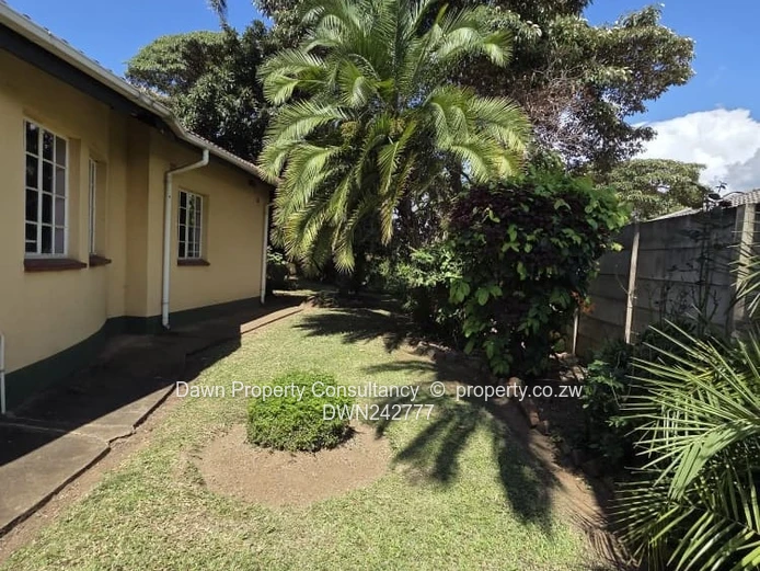 Spacious 5-bedroom home on 2200sqm, perfect for families seeking comfort and convenience.