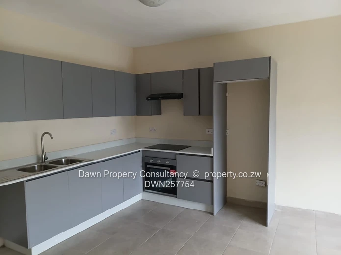 2 Bedroom Flat/Apartment For Sale Ashdown Park