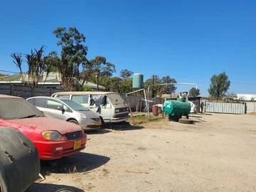 Commercial & Industrial Land
