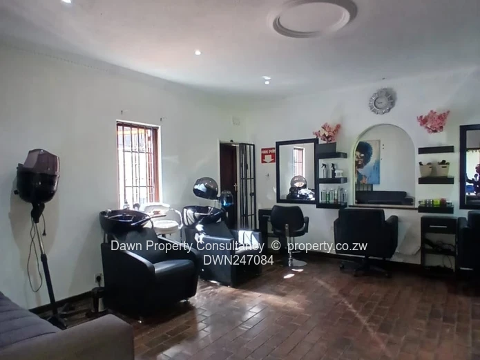 Prime Commercial– Alexandra Park, Churchill Avenue